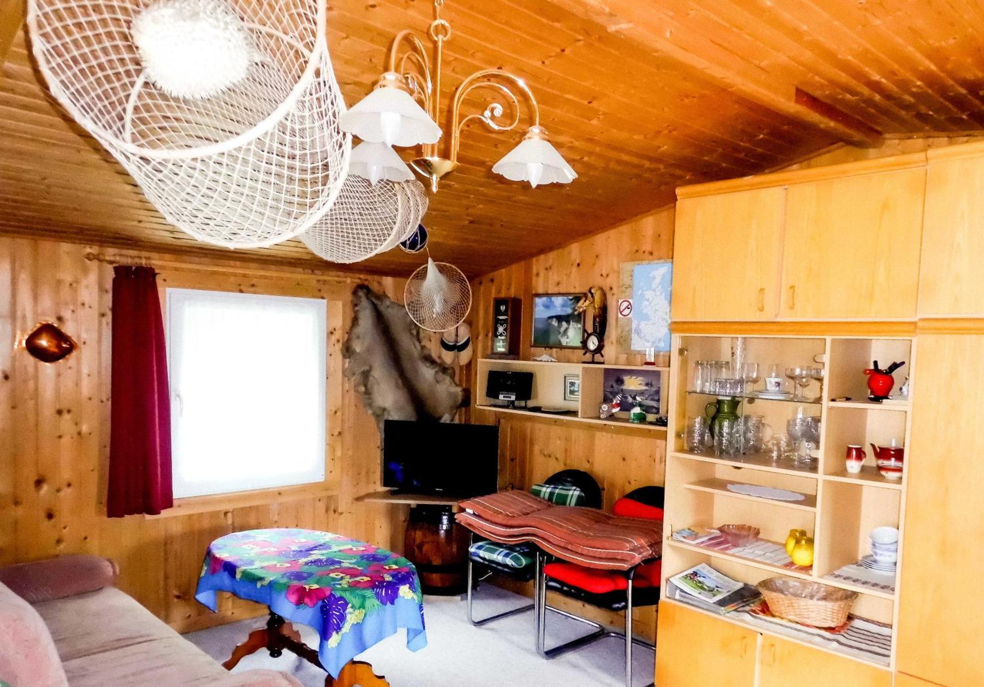 Bungalow Und Ferienwohnung Auf Ruegen Kluis المظهر الخارجي الصورة