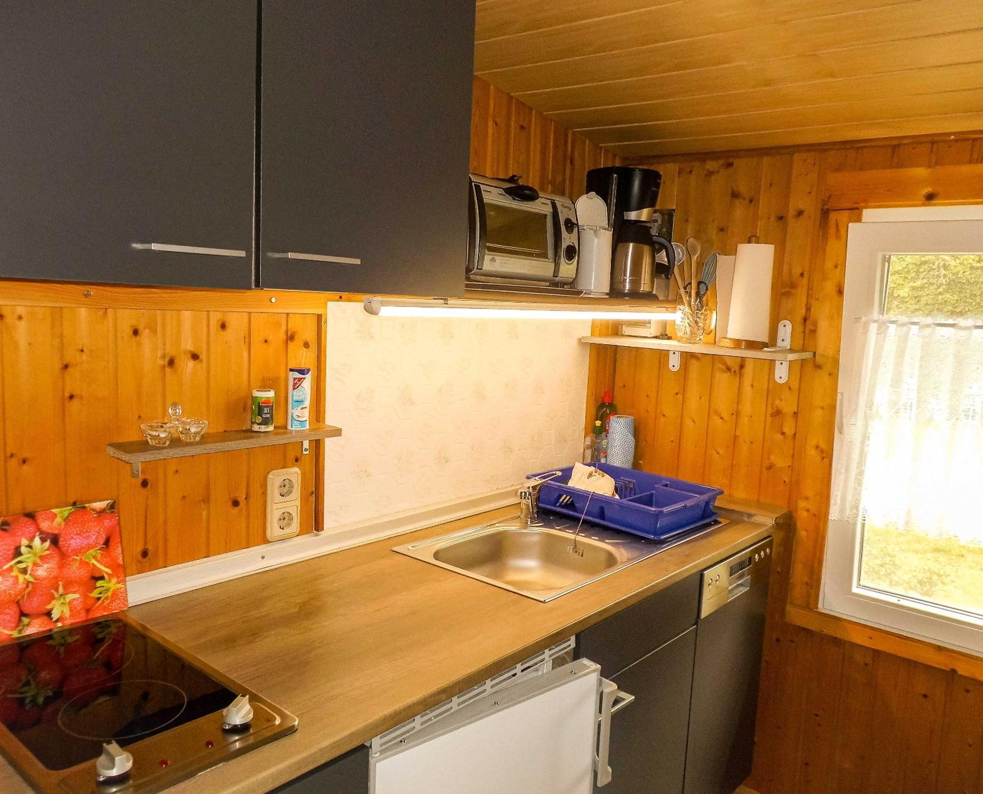 Bungalow Und Ferienwohnung Auf Ruegen Kluis المظهر الخارجي الصورة